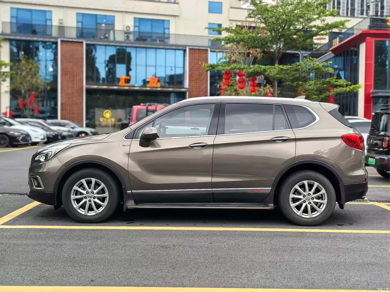 Buick Envision Plus, 2017 4