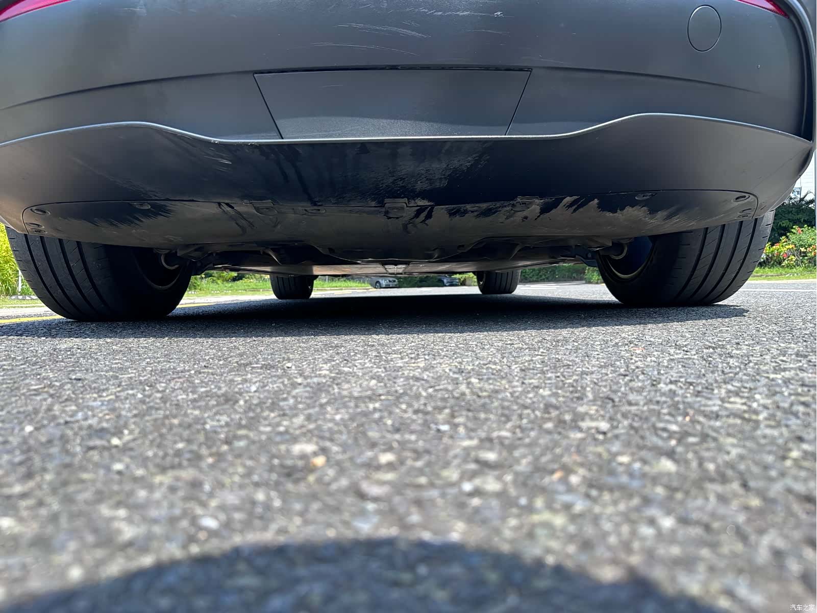 Tesla Model Y, 2024 33
