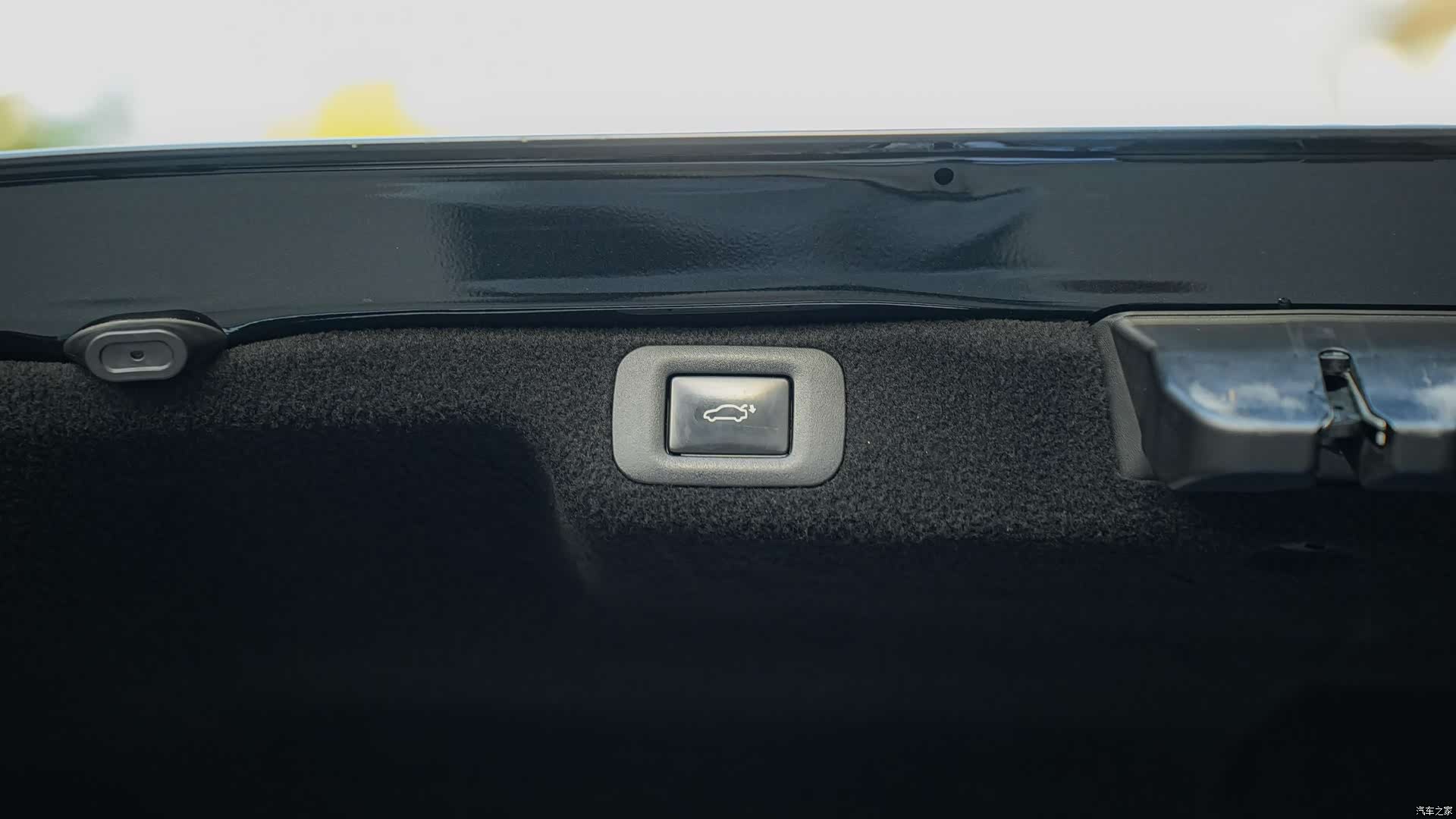 Lexus LS, 2023 24