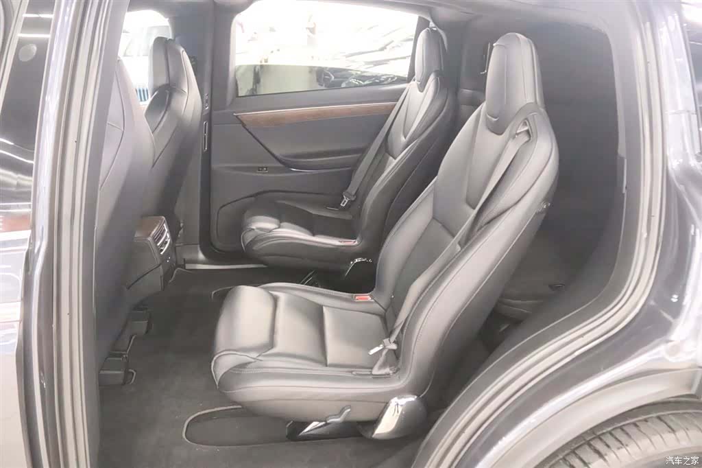 Tesla Model X, 2018 12