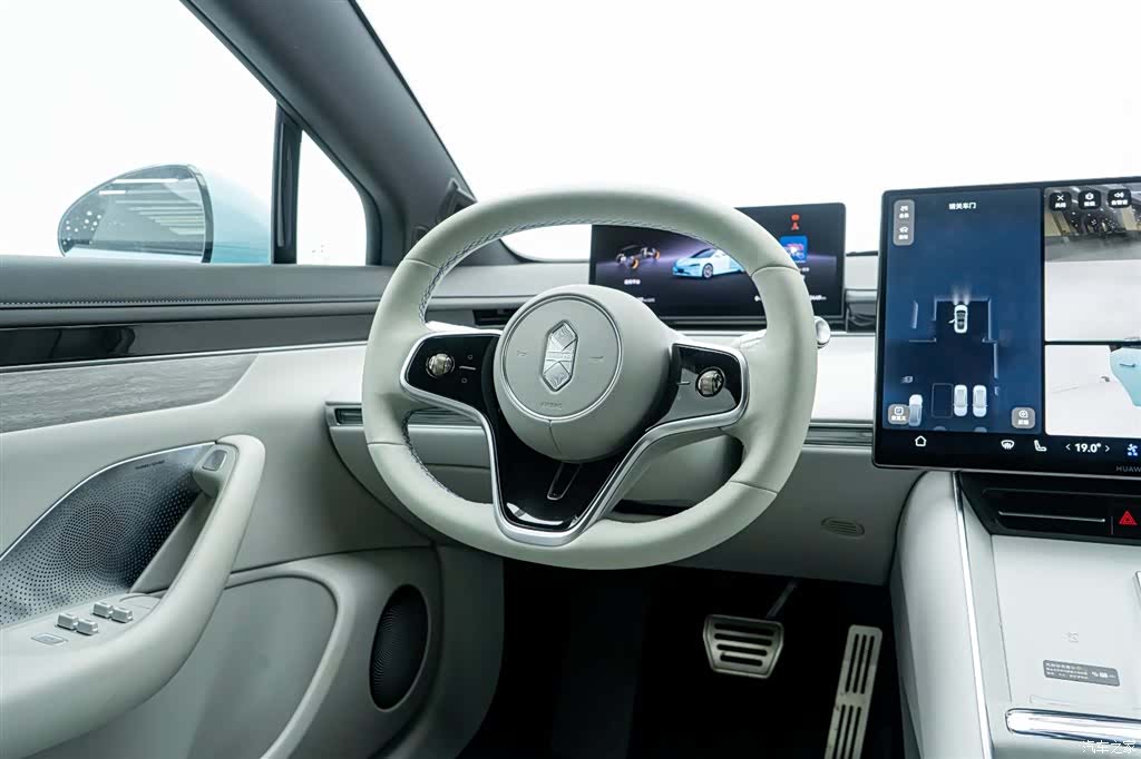 Luxeed S7, 2025 20