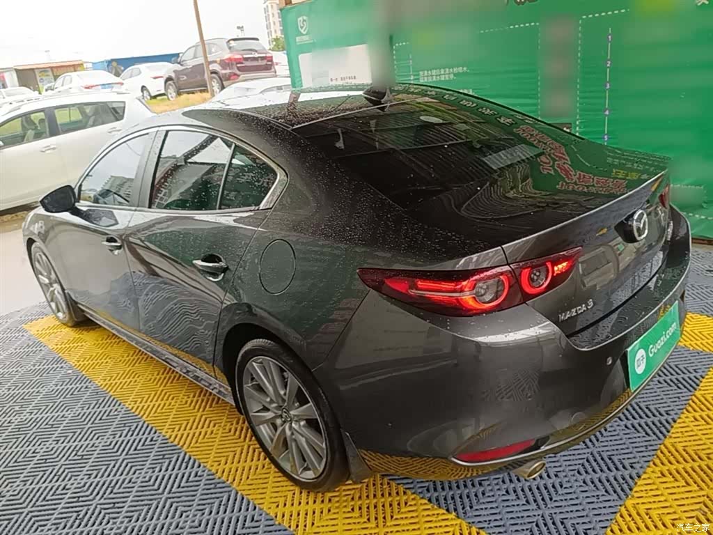 Mazda Mazda3, 2020 все фото