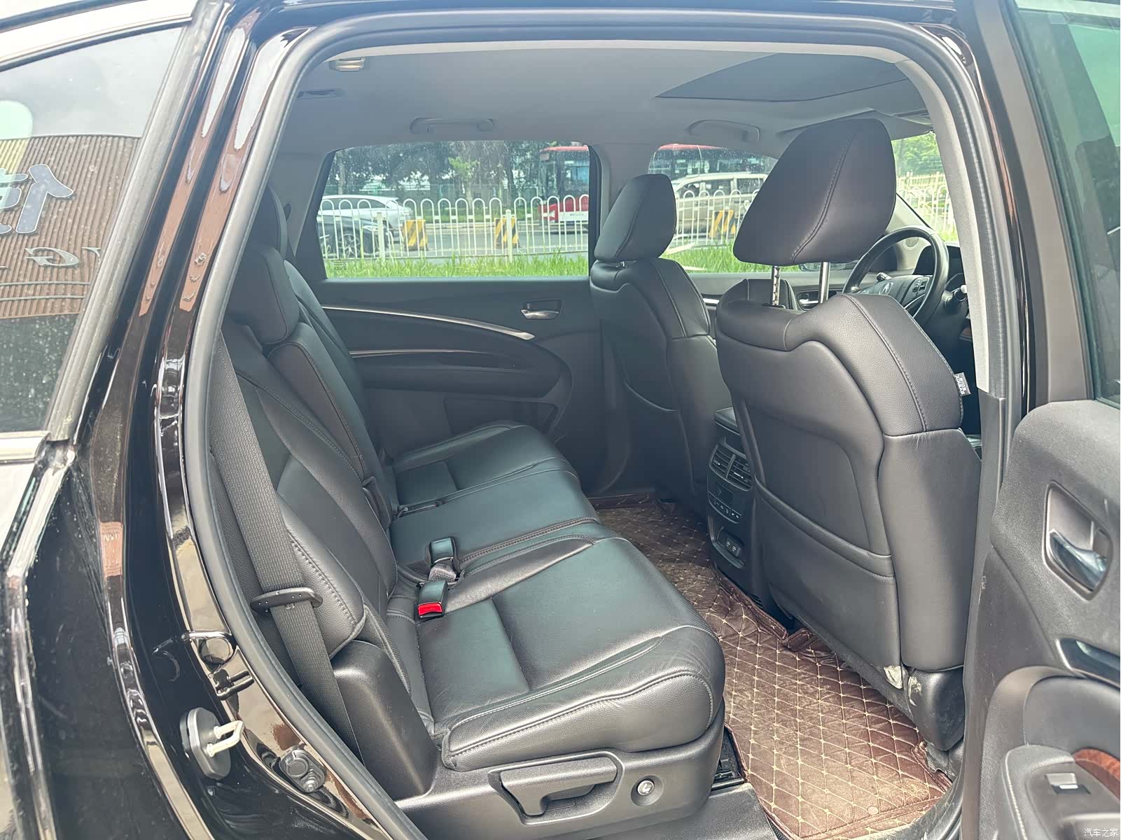 Acura MDX, 2017 7