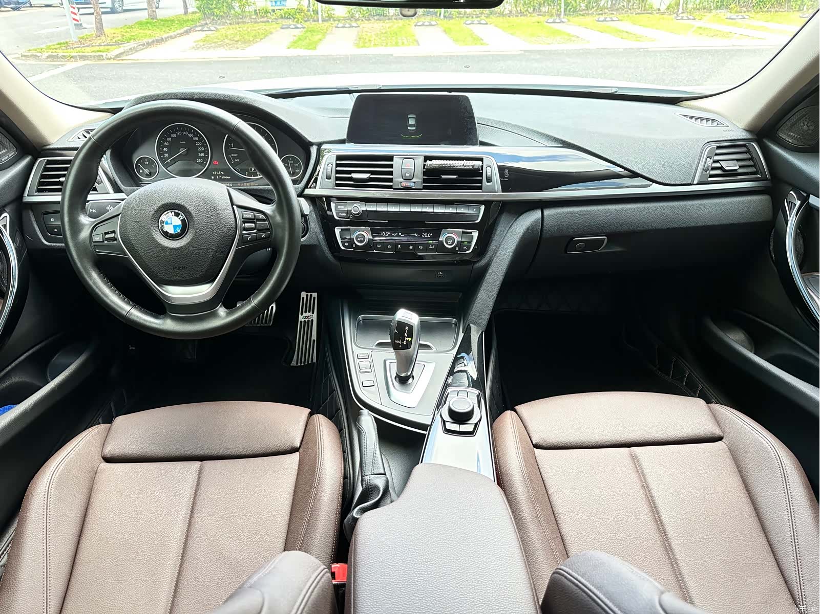 BMW 3 Series, 2018 10