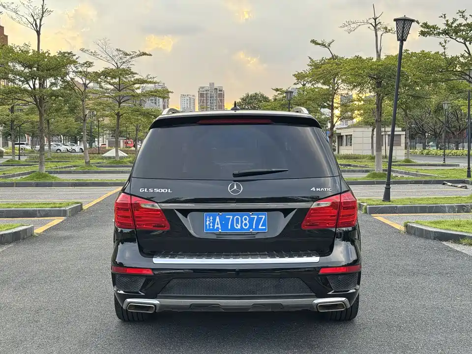 Mercedes-Benz GL grade