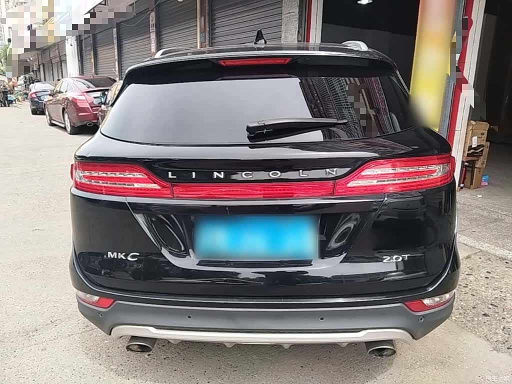 Lincoln MKC, 2018 4