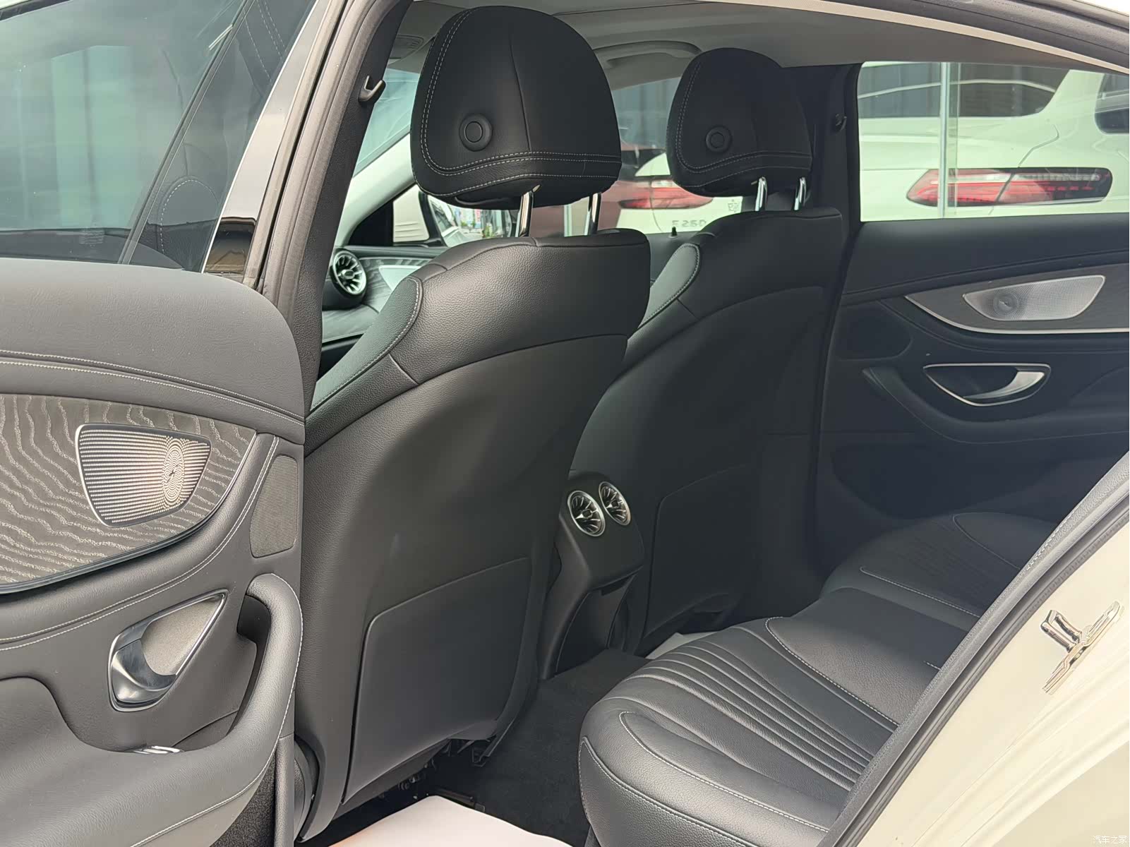 Mercedes-Benz CLS, 2021 10