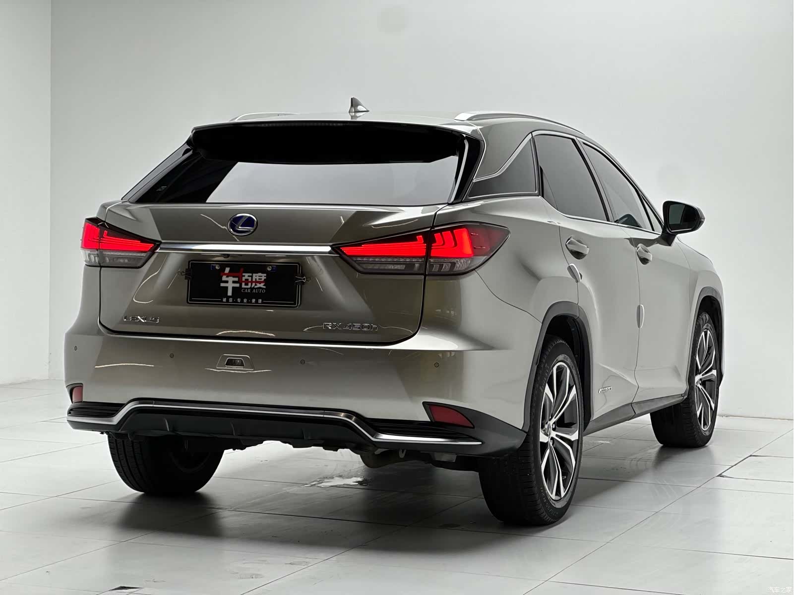 Lexus RX, 2021 4