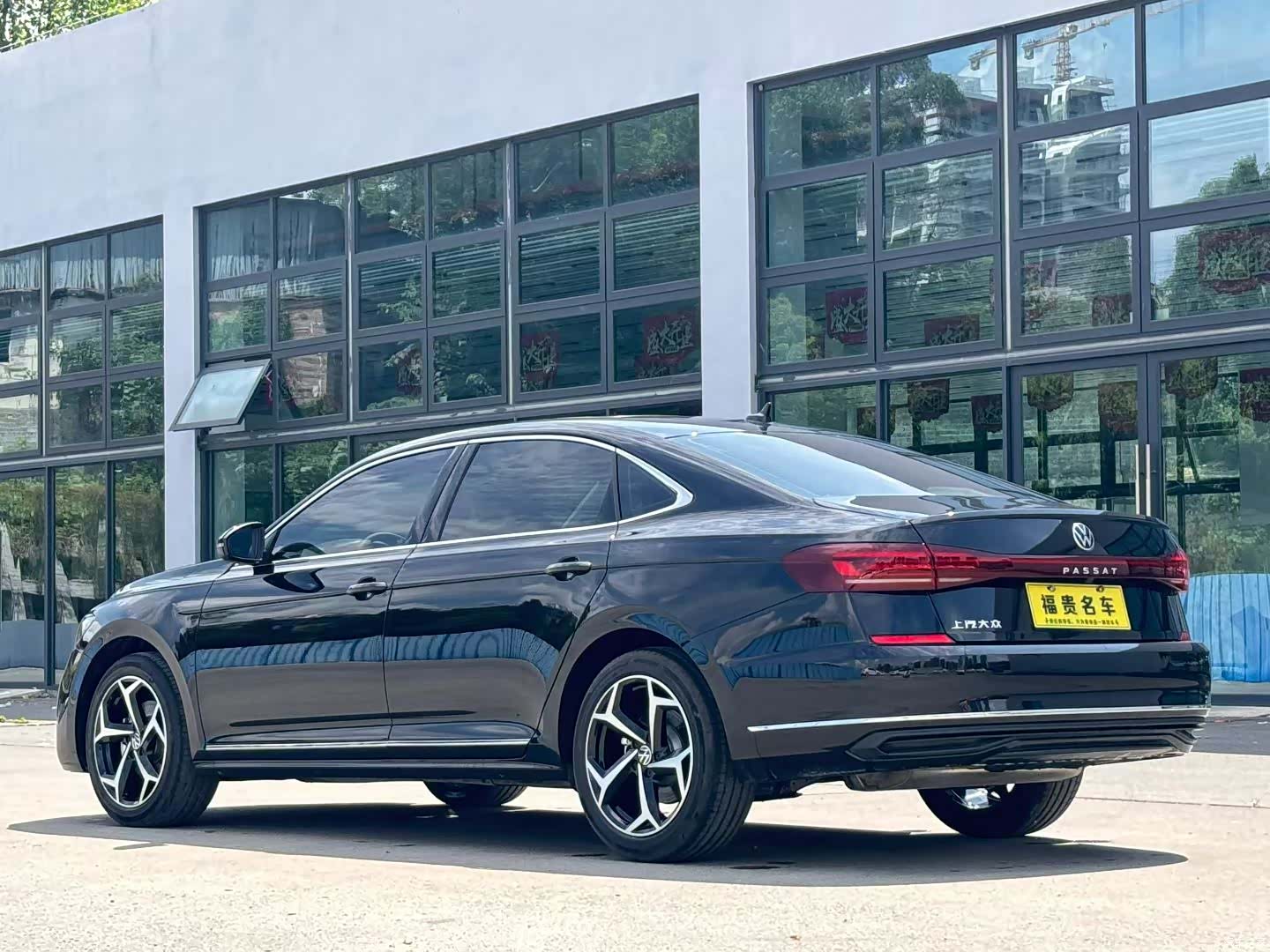 Volkswagen Passat, 2026 6