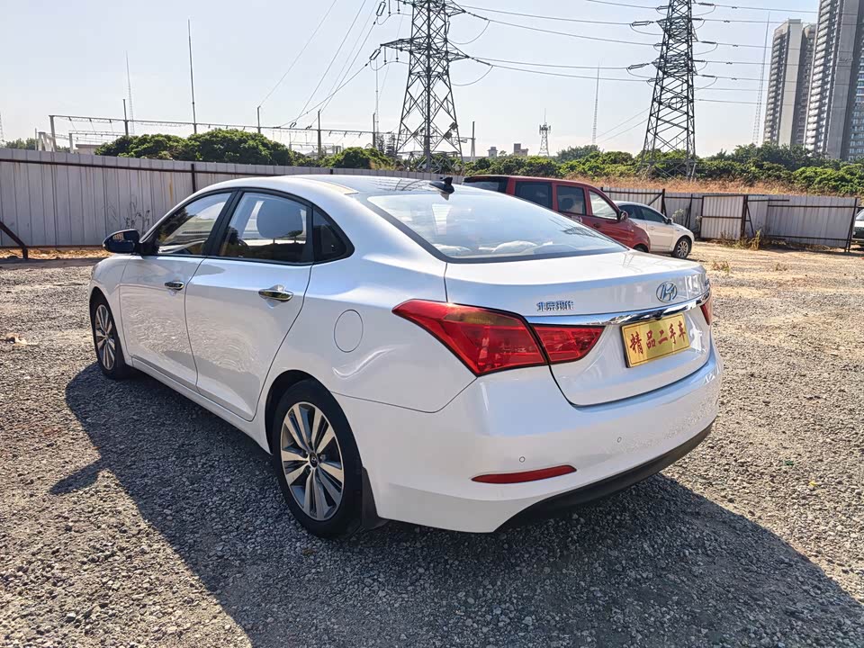 Hyundai Name picture