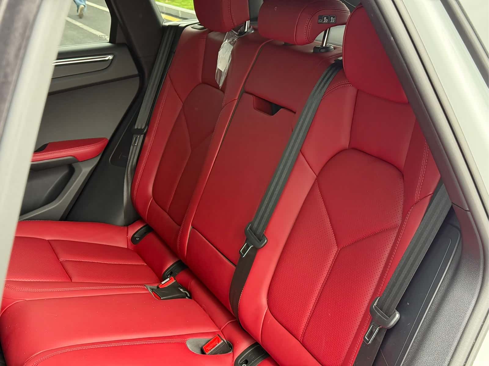 Porsche Macan, 2025 13