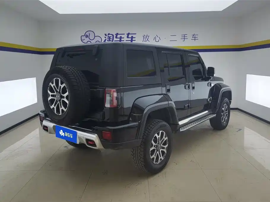 Beijing BJ40