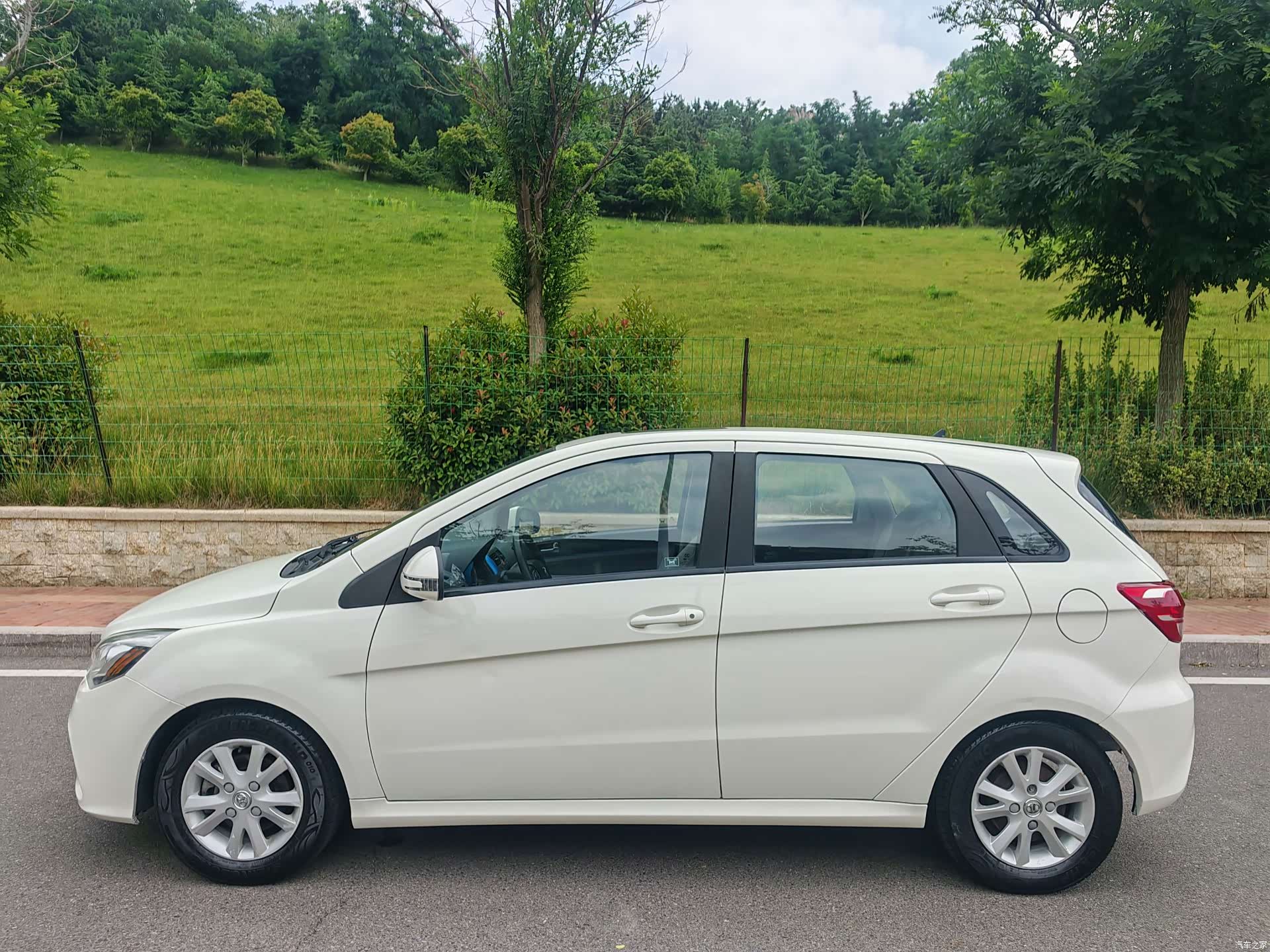 BAIC EV160, 2015 33