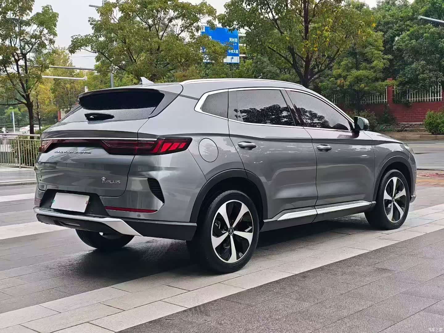 BYD Song, 2023 9