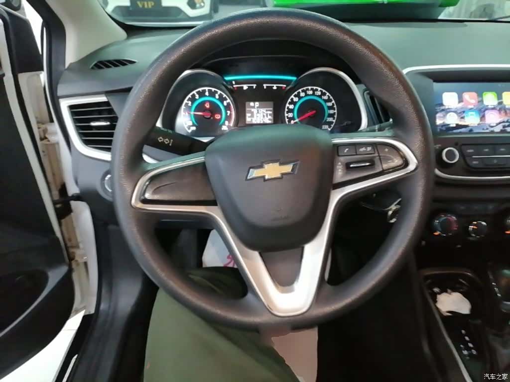 Chevrolet 320, 2019 11