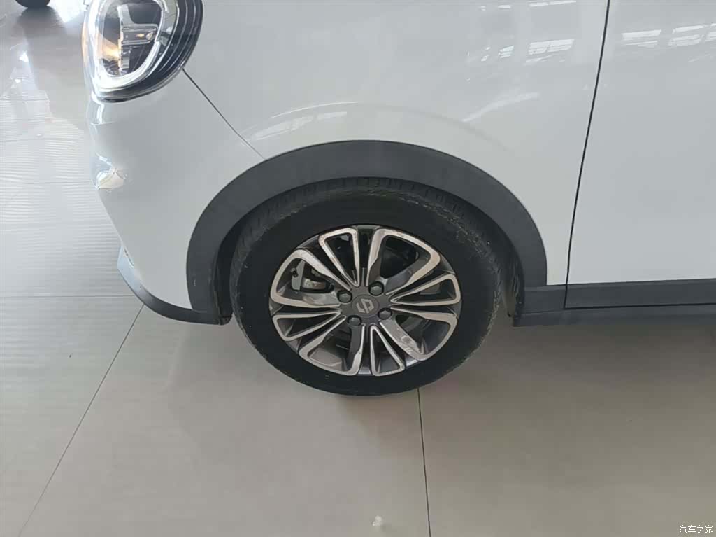 Leapmotor T03, 2021 23