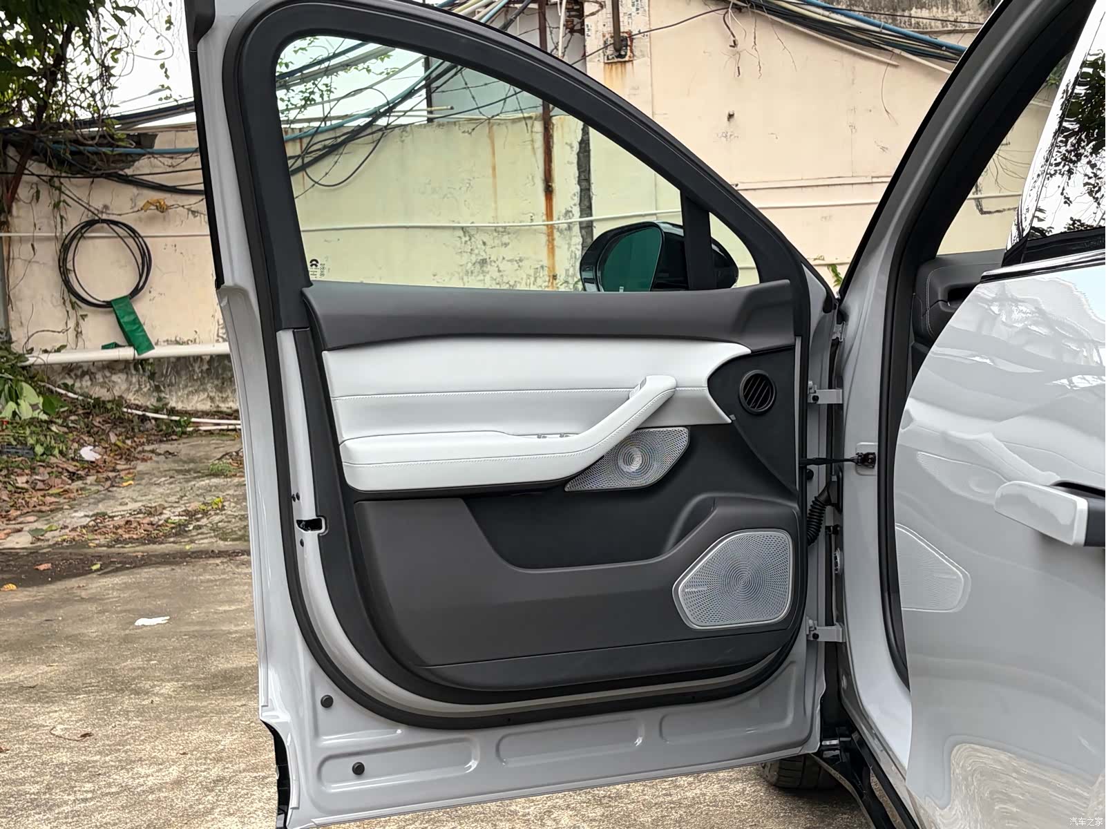 NIO ES6, 2025 10