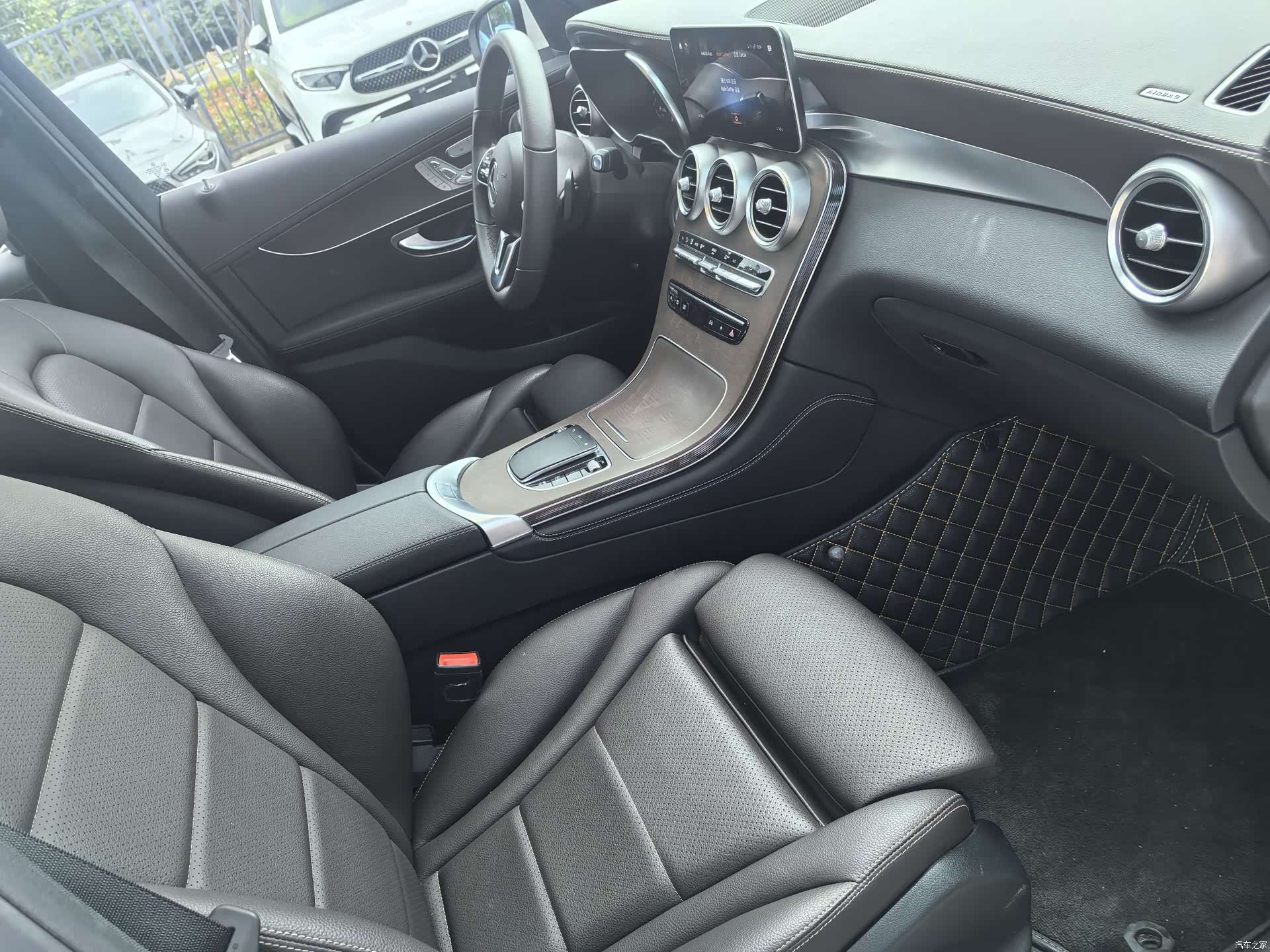 Mercedes-Benz GLC, 2022 18