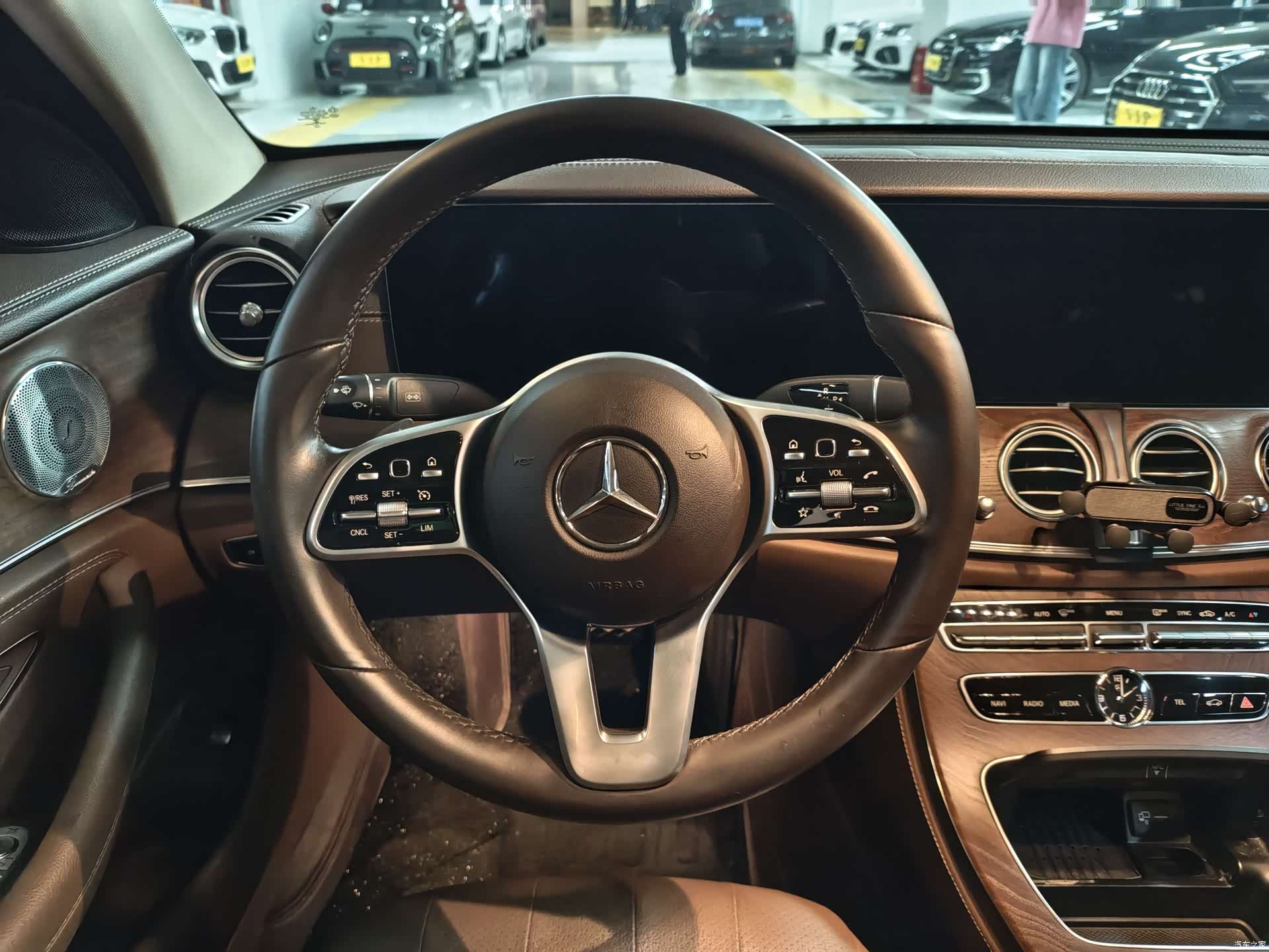 Mercedes-Benz E-Class, 2019 7
