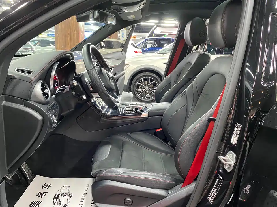 Mercedes-Benz GLC AMG