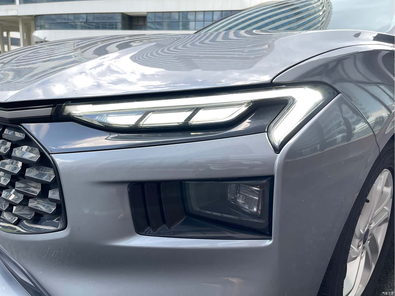 Ford Mondeo, 2023 15