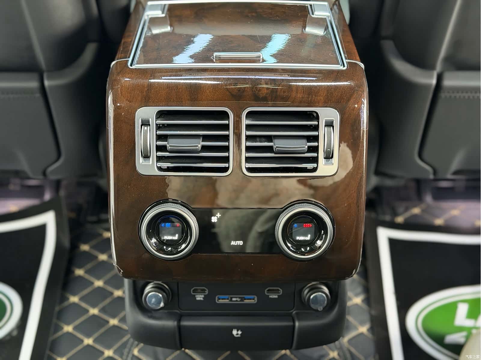 Land Rover Range Rover, 2019 14
