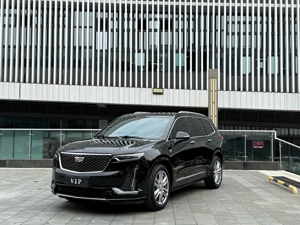 Cadillac XT6