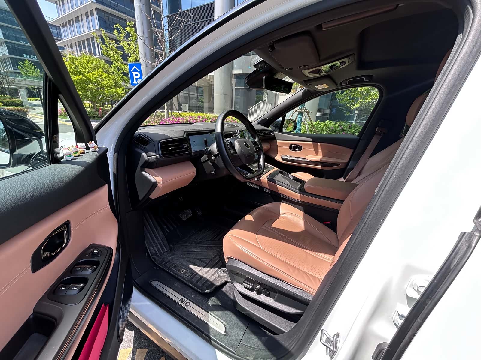 NIO ES6, 2021 10