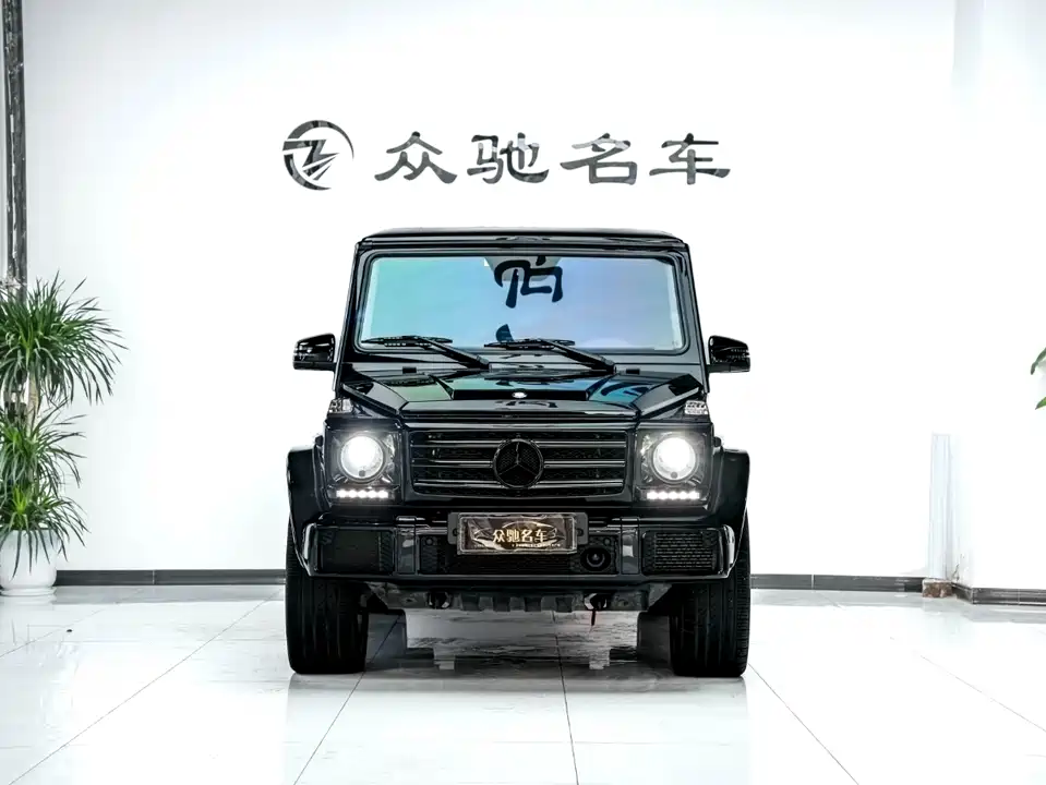 Mercedes-Benz G-class