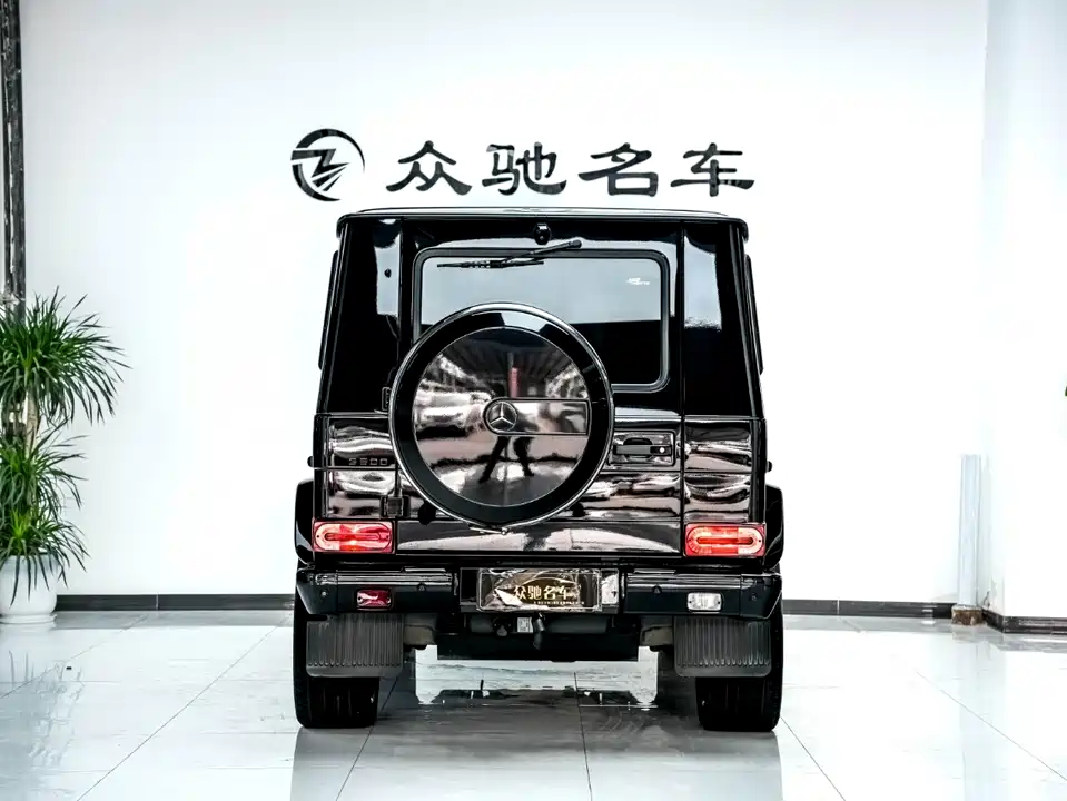 Mercedes-Benz G-class
