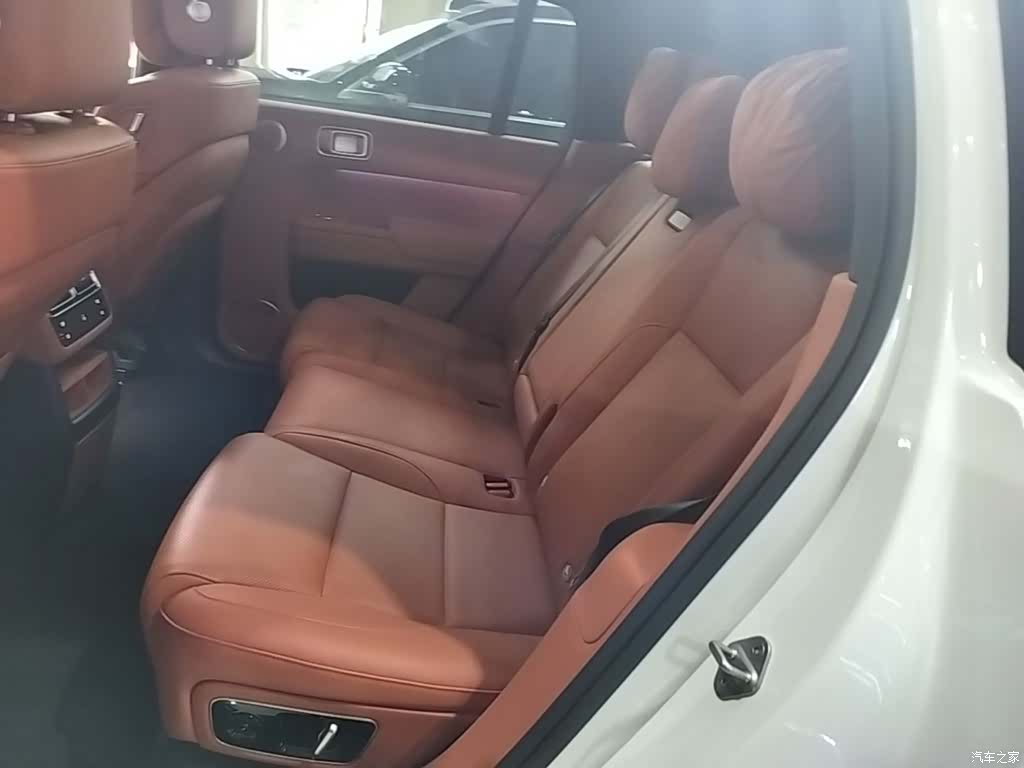 Li Auto L7, 2024 17