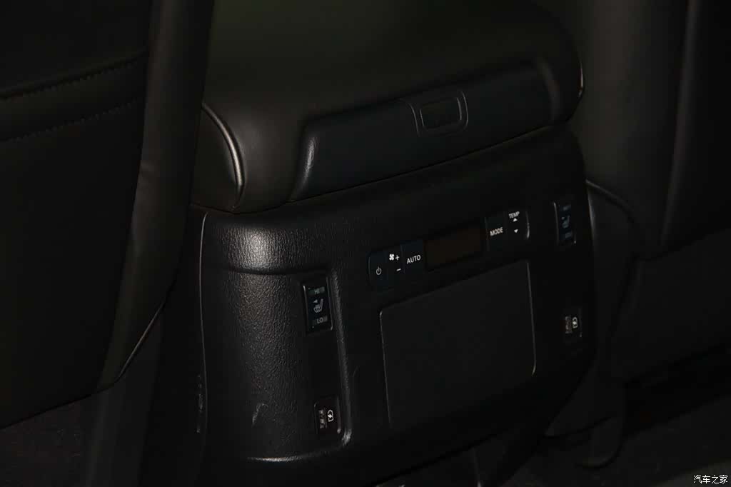 Infiniti QX80, 2023 23