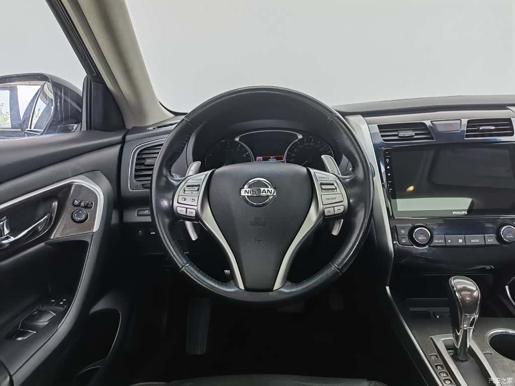 Nissan Teana, 2015 11