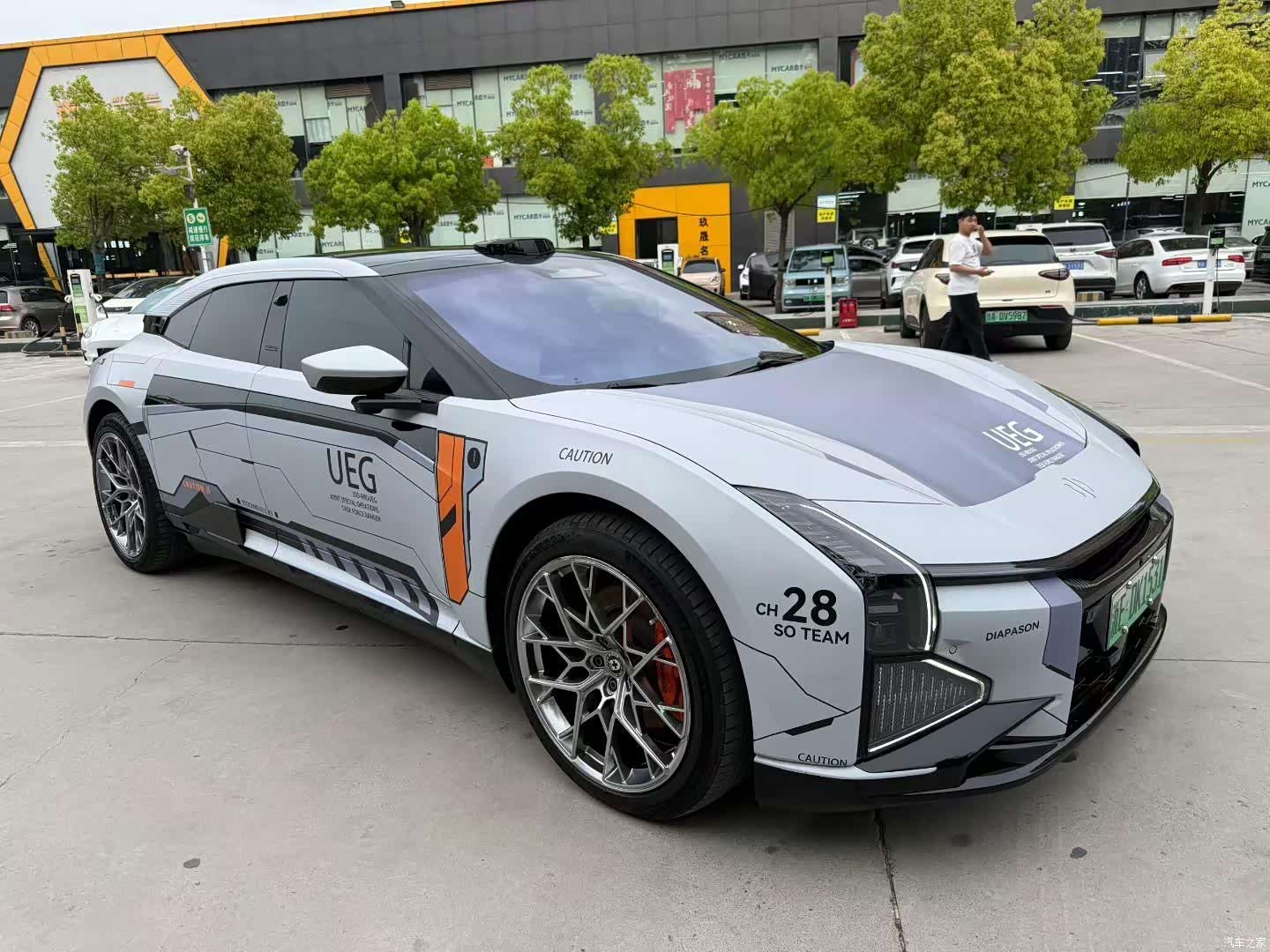 HiPhi Z, 2023 3
