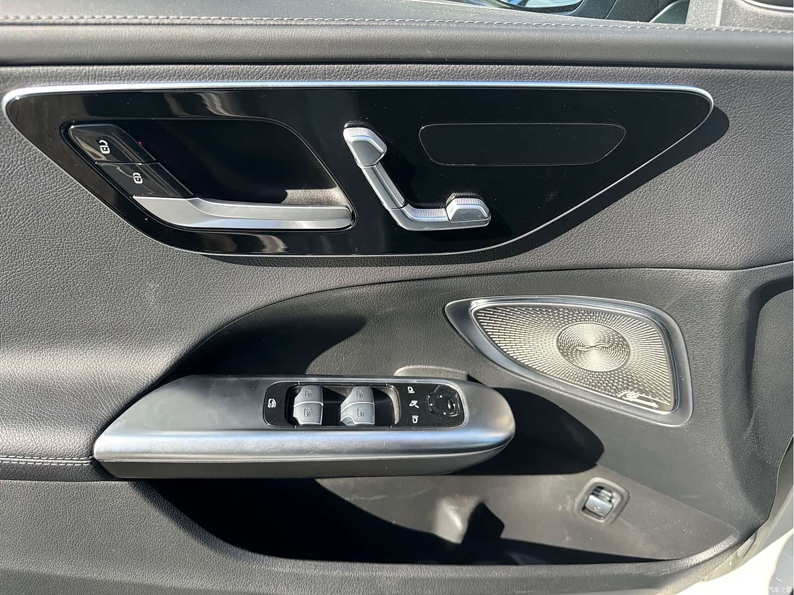 Mercedes-Benz C-Class, 2022 4