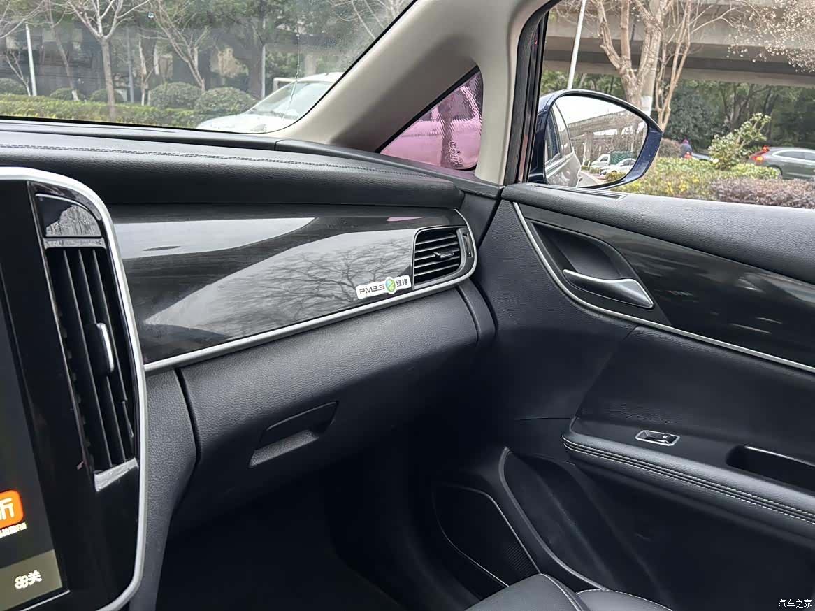 BYD Song, 2018 8
