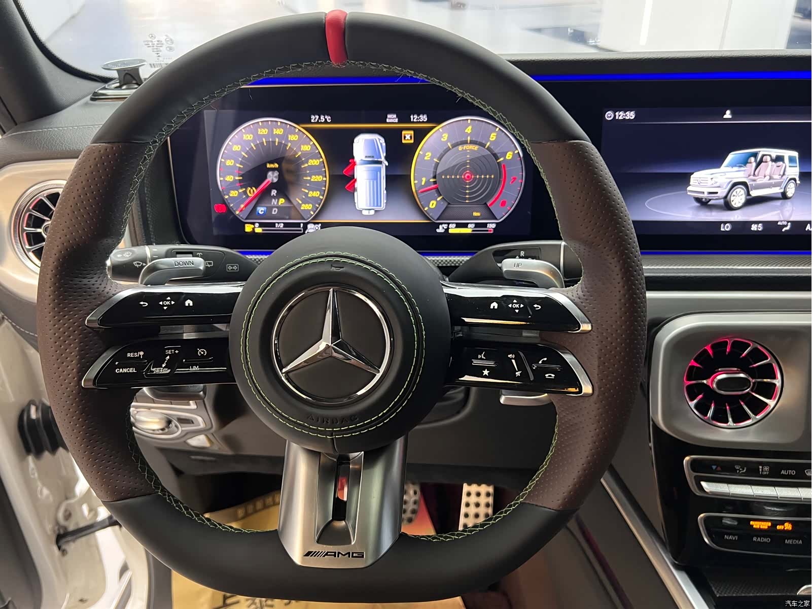 Mercedes-Benz G-Class, 2019 12