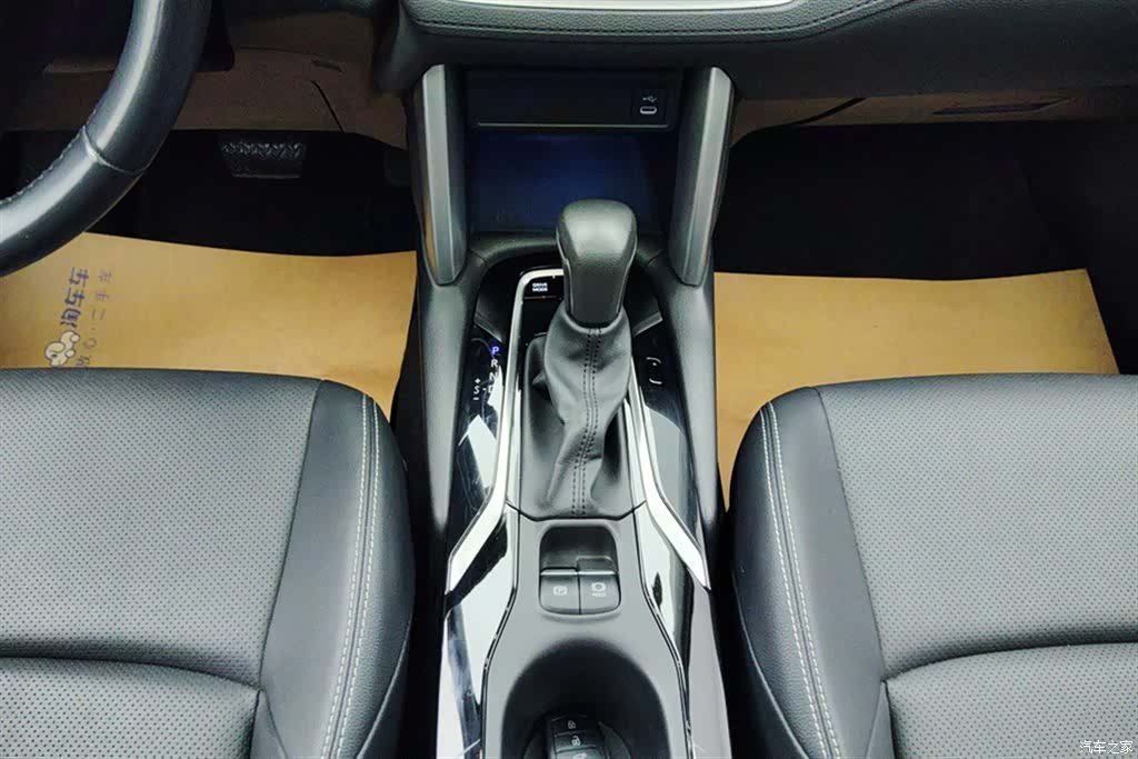 Toyota Frontlander, 2023 16