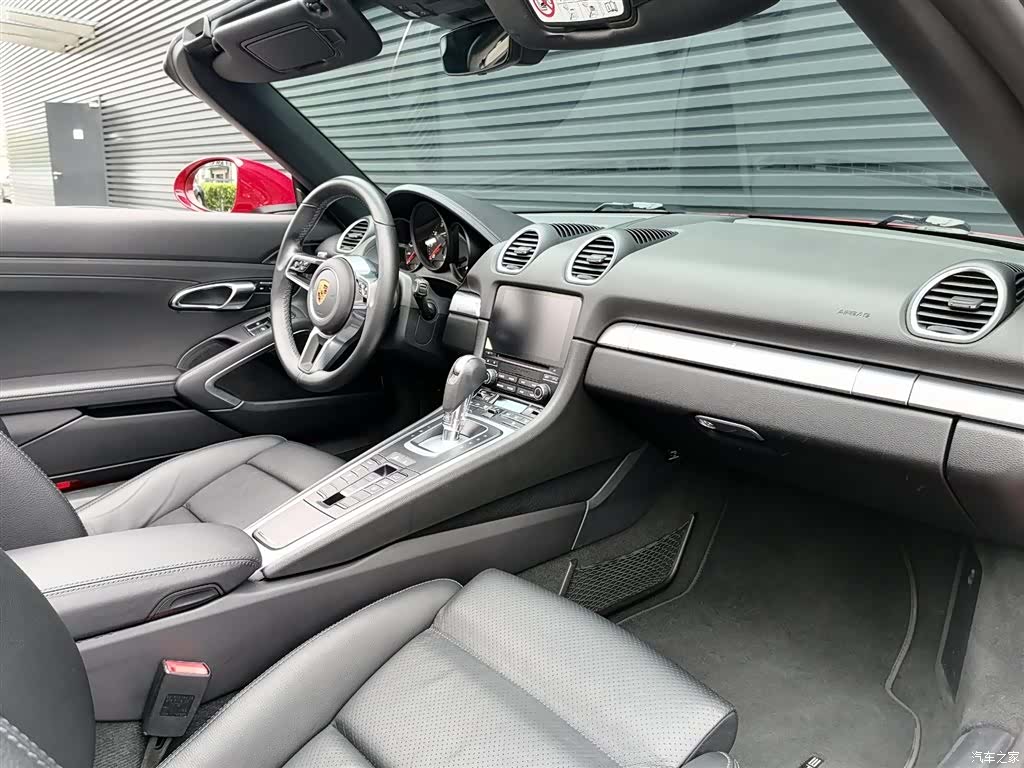 Porsche Boxster, 2022 4