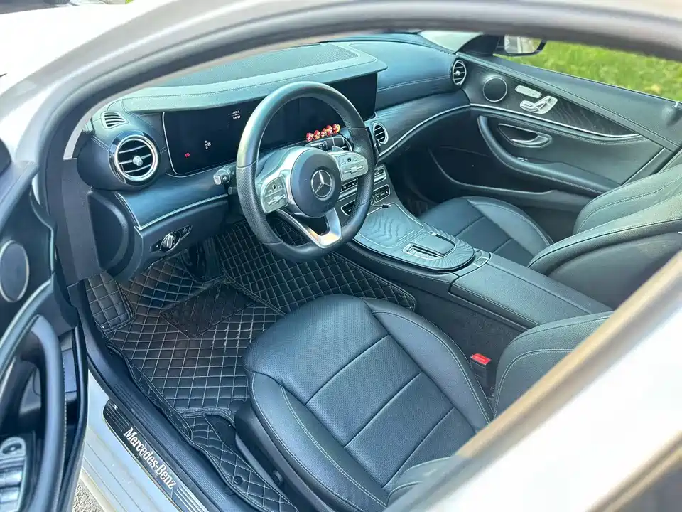 Mercedes-Benz E-class Mercedes-Benz E-class