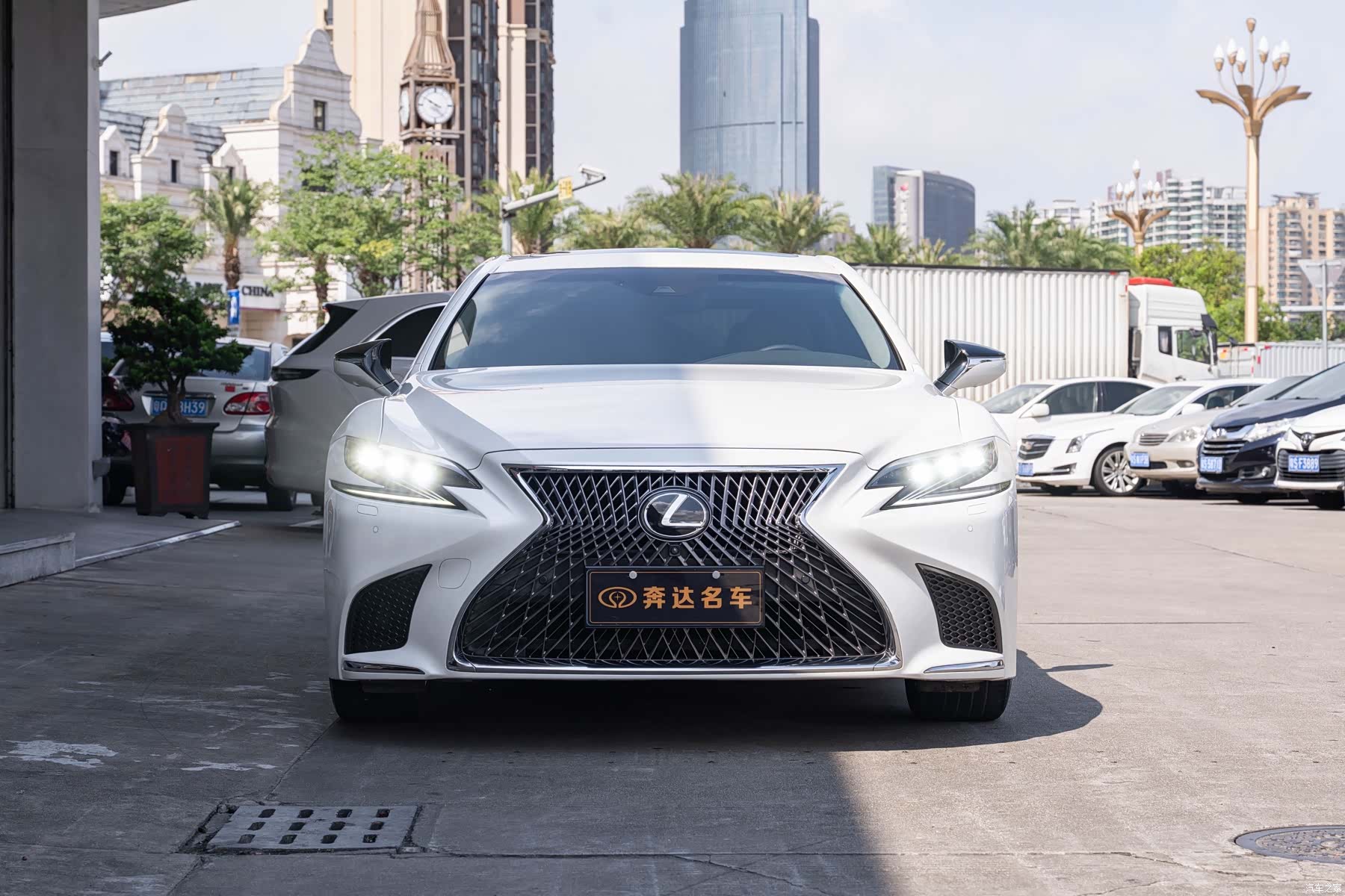 Lexus LS, 2019 2