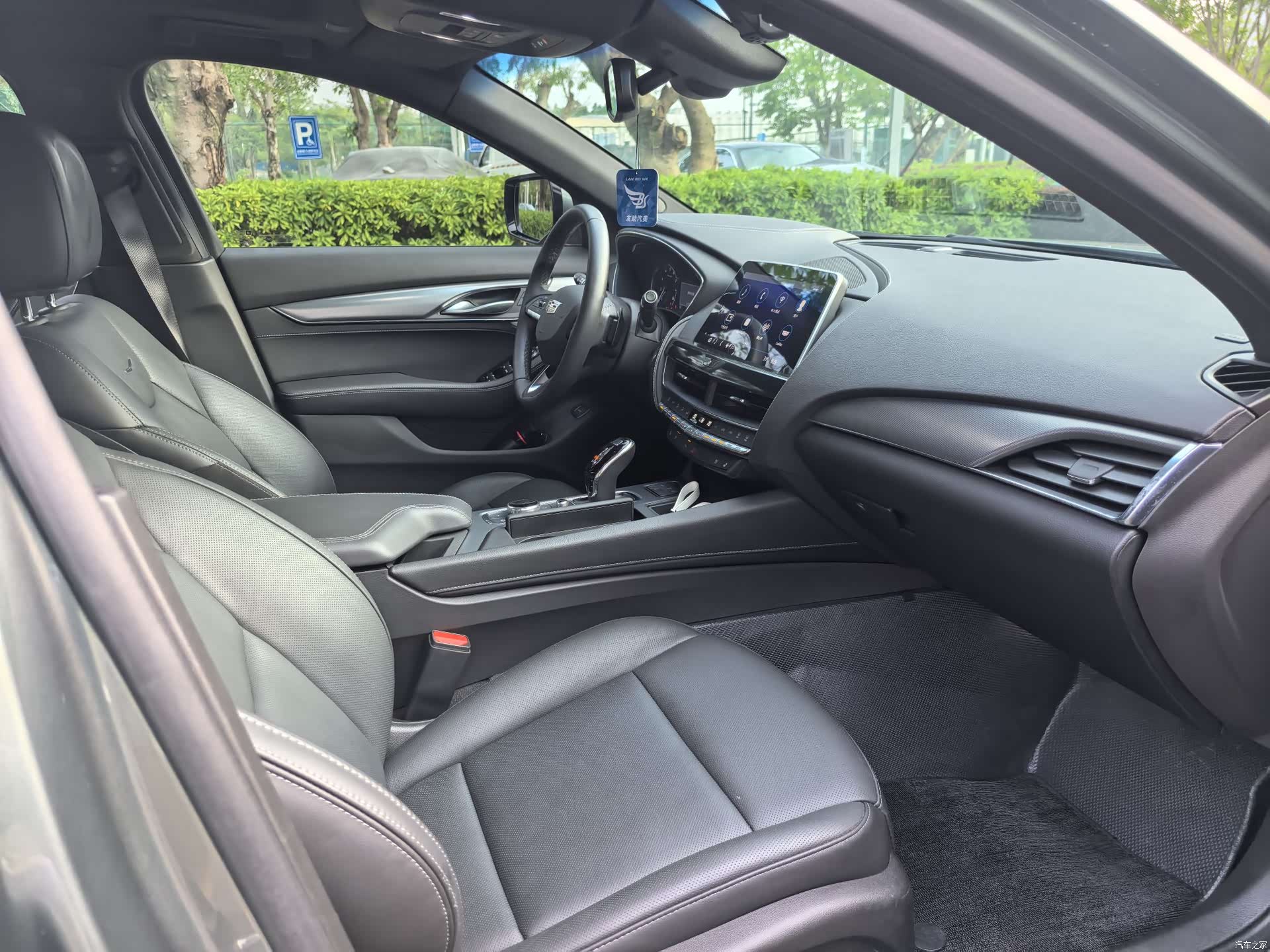 Cadillac CT5, 2023 11