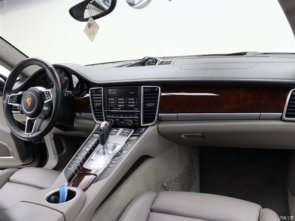 Porsche Panamera, 2011 21