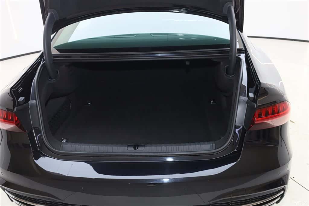 Audi A7L, 2024 24