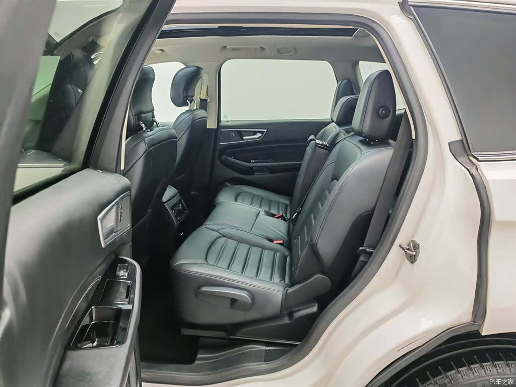 Ford Edge, 2016 15