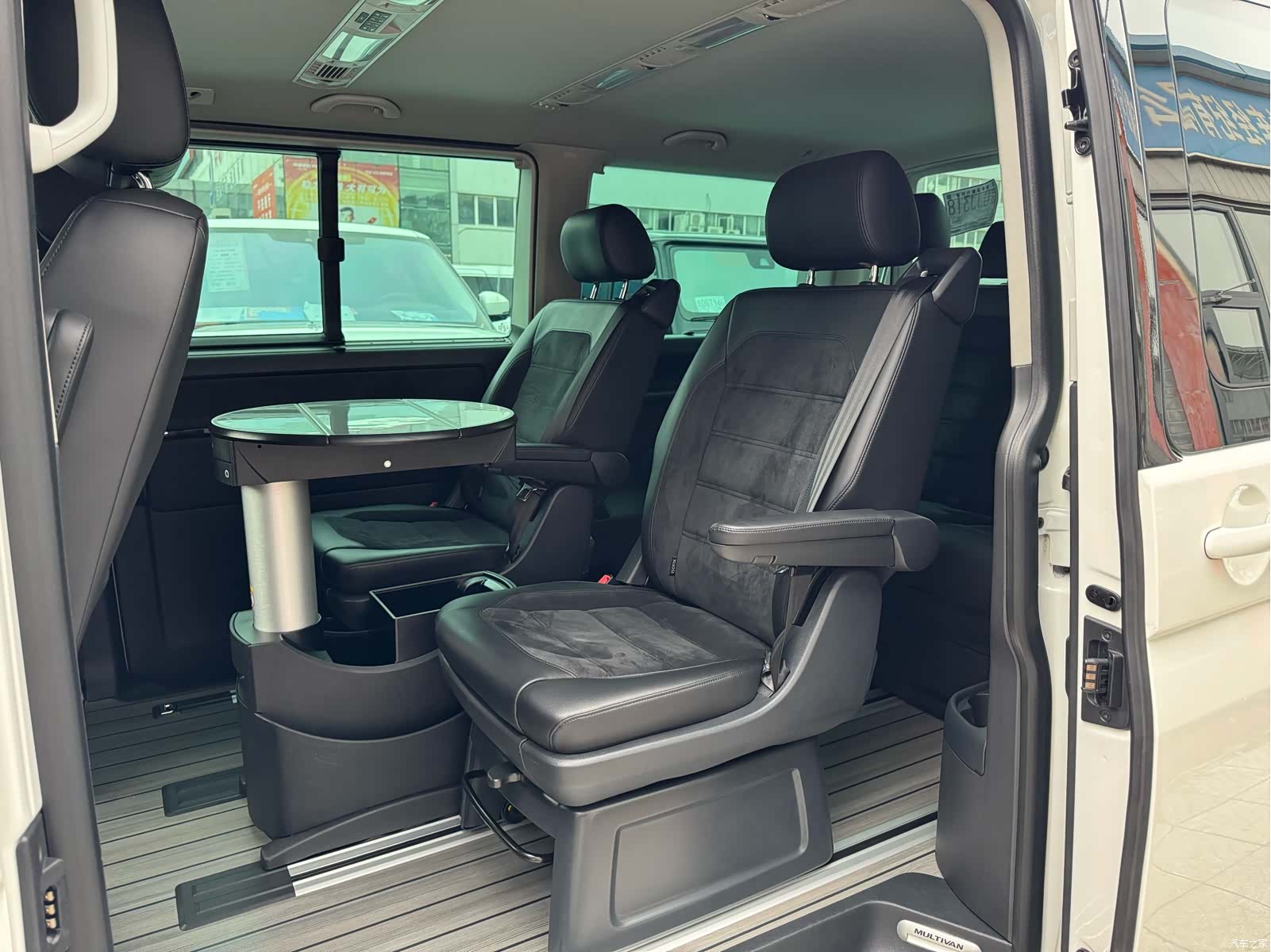 Volkswagen 7, 2019 10