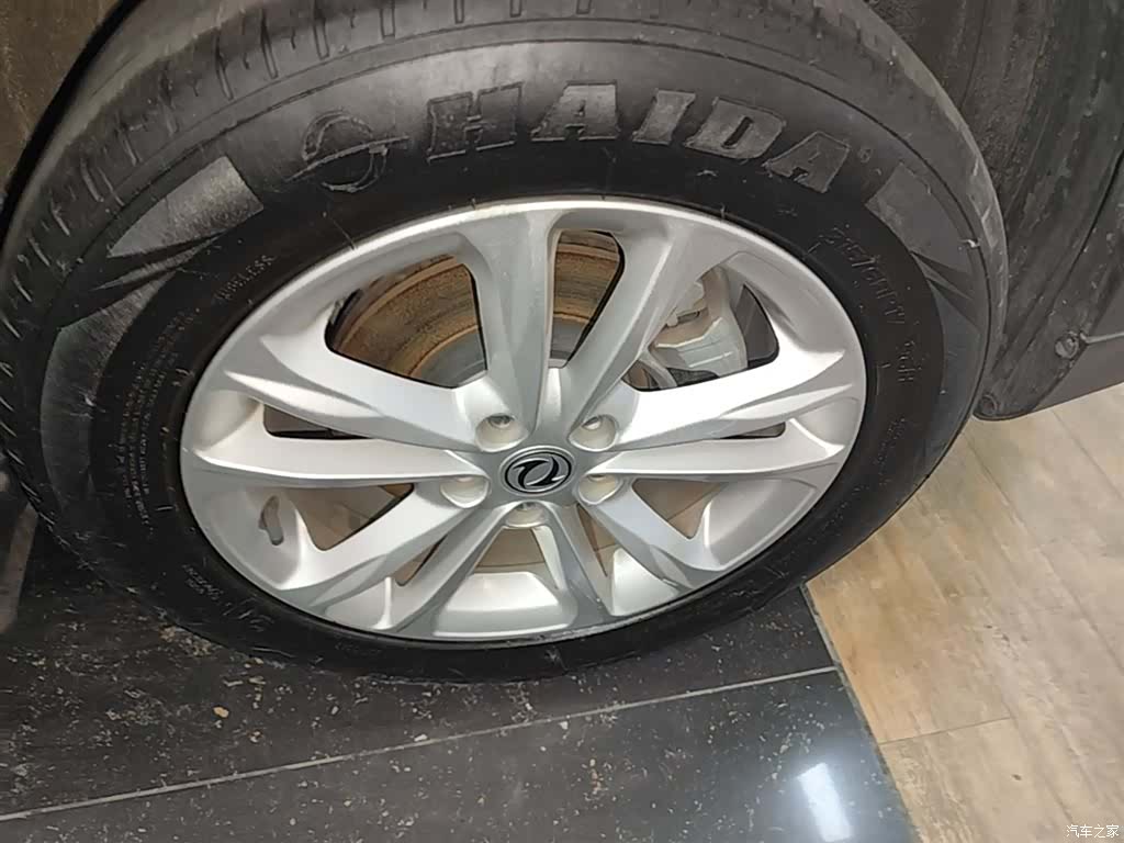 DongFeng S560, 2021 23