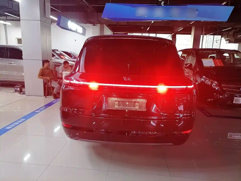 Li Auto Ideal L9