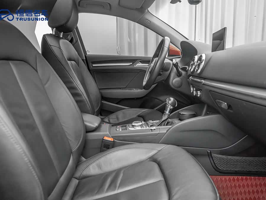 Audi A3 2018, фото 14