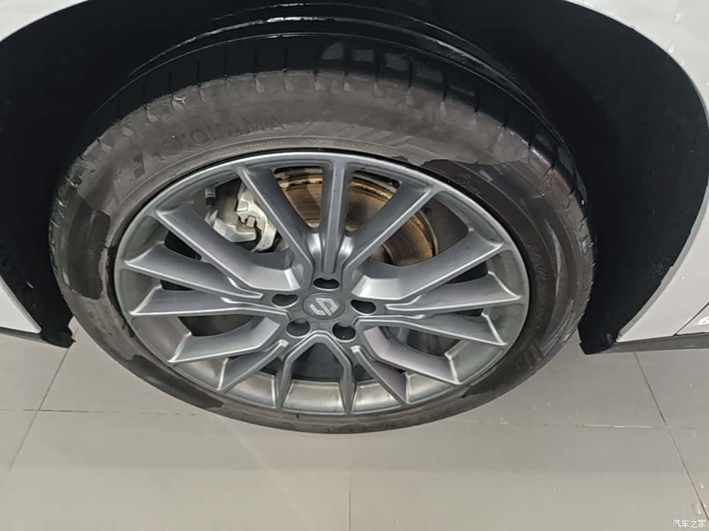Leapmotor C10, 2025 23